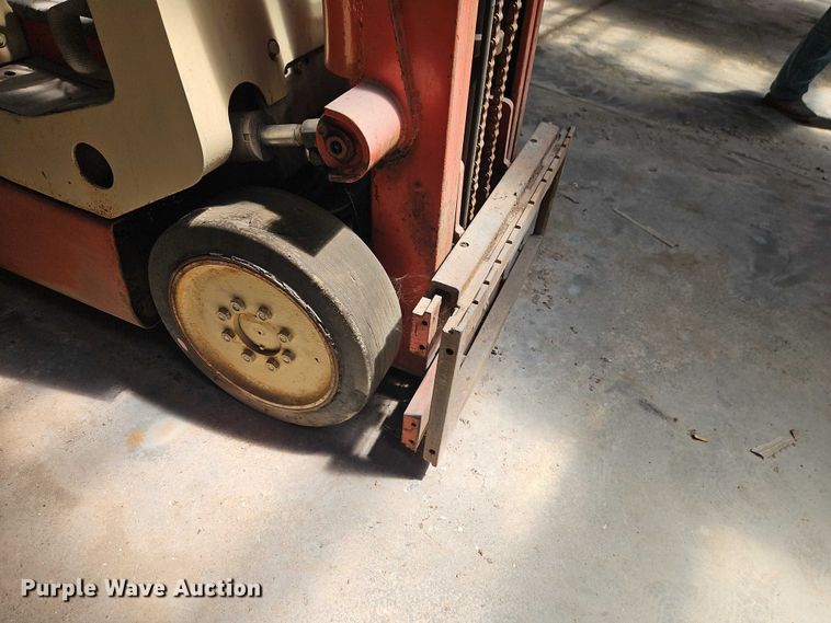 image for item EO7335 Nissan CYM02L255 forklift