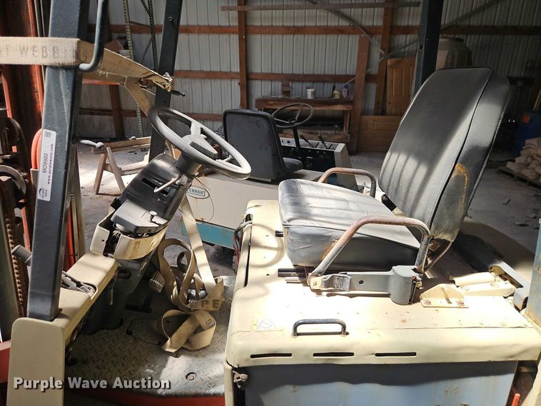 image for item EO7335 Nissan CYM02L255 forklift