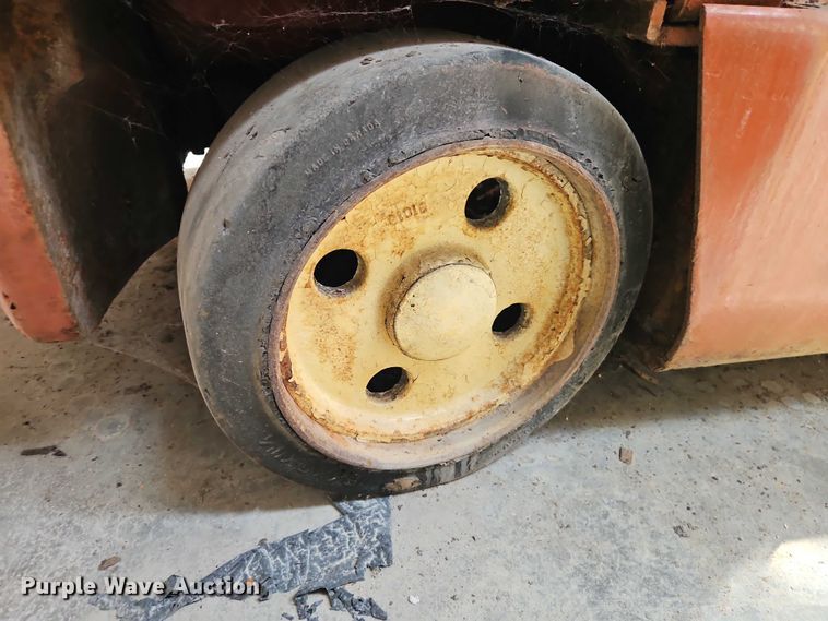 image for item EO7335 Nissan CYM02L255 forklift