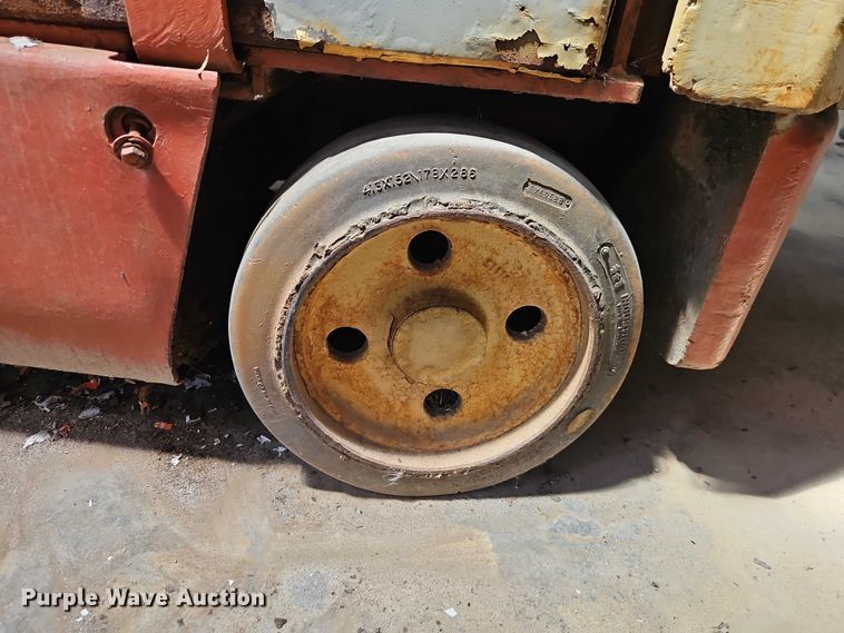 image for item EO7335 Nissan CYM02L255 forklift