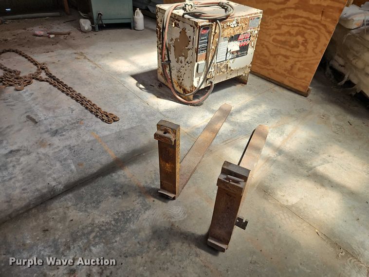 image for item EO7335 Nissan CYM02L255 forklift