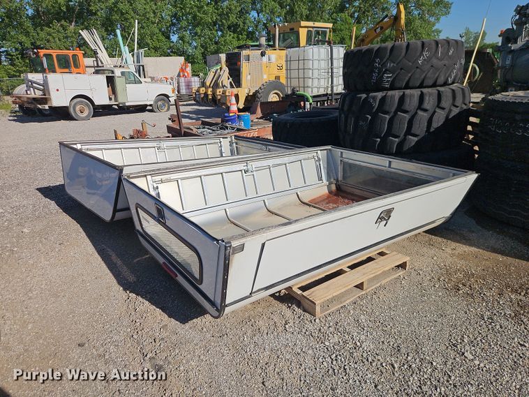 image for item EO7339 (2) Century pickup toppers