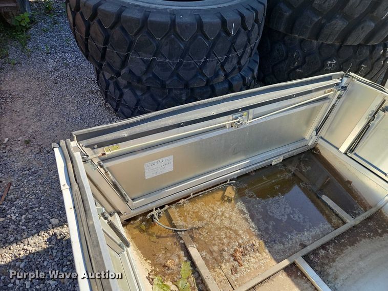 image for item EO7339 (2) Century pickup toppers