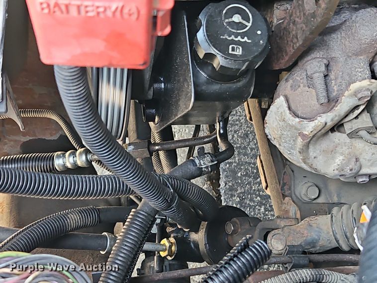 image for item EO7351 2003 Chevrolet Silverado 1500 catering bed pickup truck