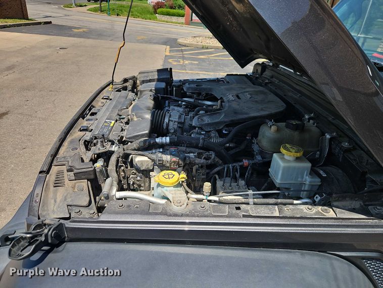 image for item EO7352 2020 Jeep Gladiator Crew Cab pickup truck