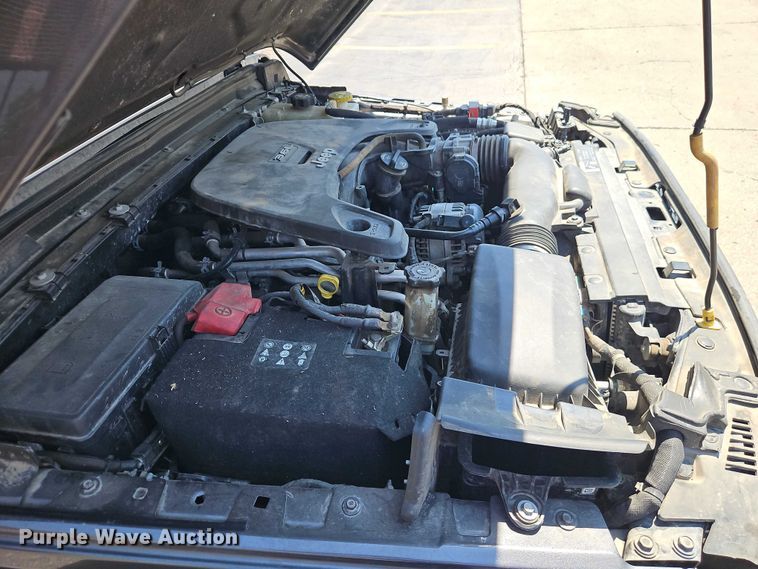 image for item EO7352 2020 Jeep Gladiator Crew Cab pickup truck