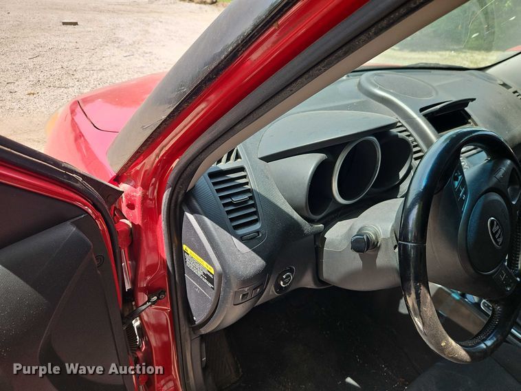 image for item EO7359 2013 Kia Soul 