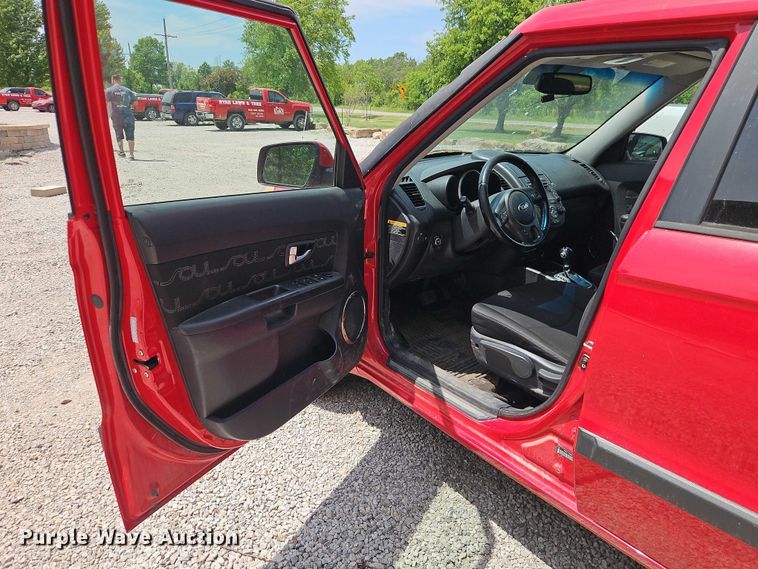 image for item EO7360 2013 Kia Soul 