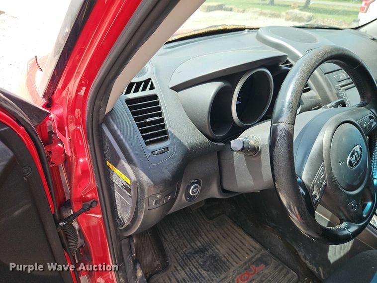image for item EO7360 2013 Kia Soul 