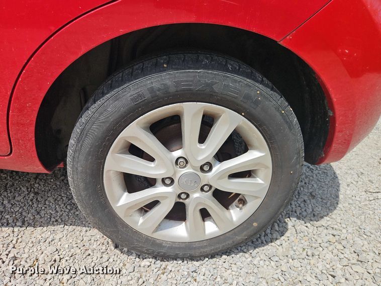 image for item EO7360 2013 Kia Soul 