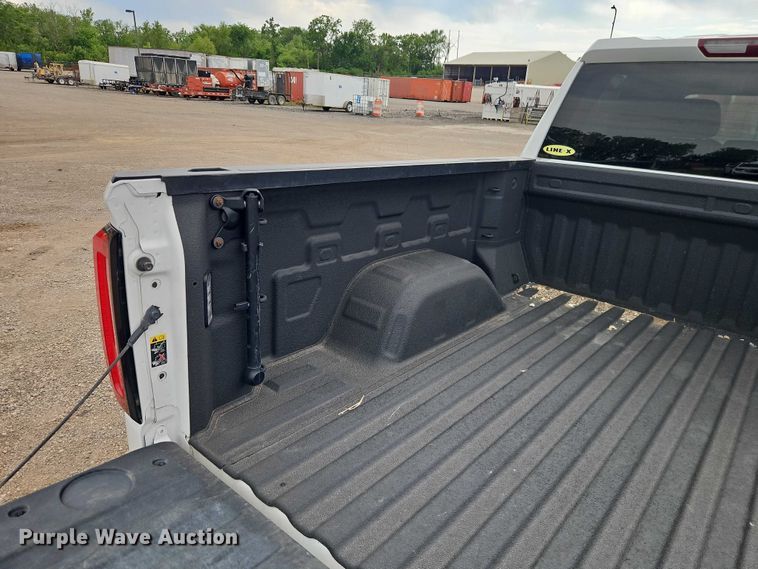 image for item EO7361 2021 GMC Sierra 1500 Crew Cab pickup truck