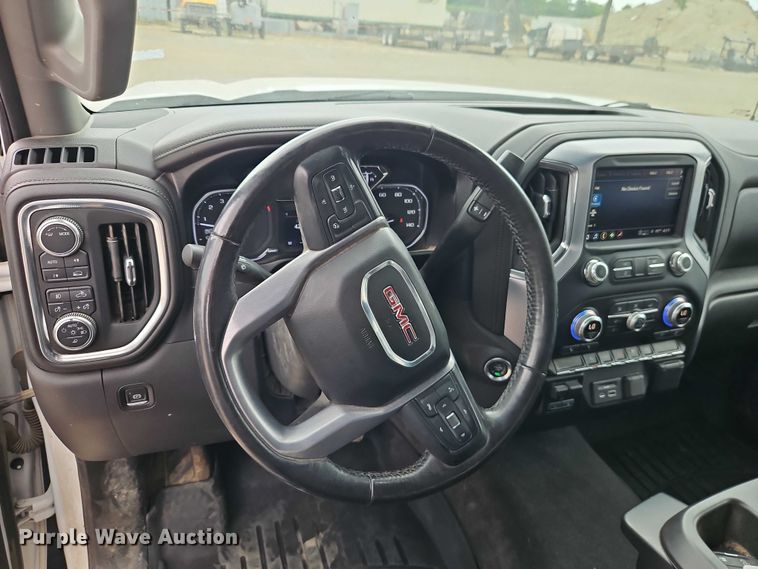 image for item EO7361 2021 GMC Sierra 1500 Crew Cab pickup truck