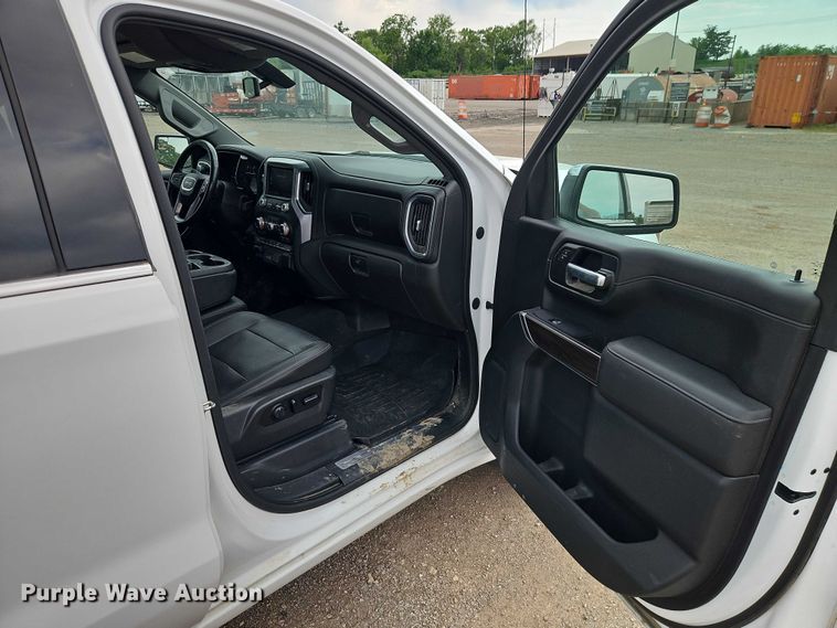 image for item EO7361 2021 GMC Sierra 1500 Crew Cab pickup truck