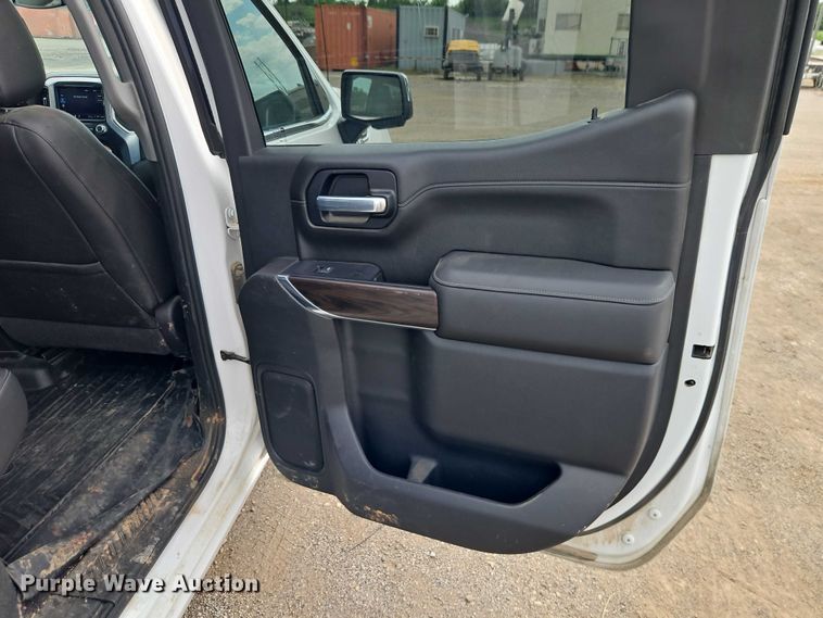 image for item EO7361 2021 GMC Sierra 1500 Crew Cab pickup truck