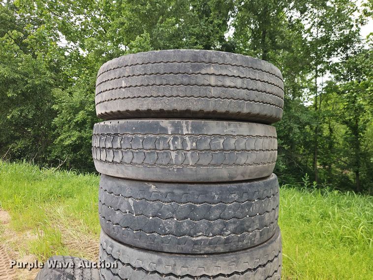 image for item EO7391 Tires