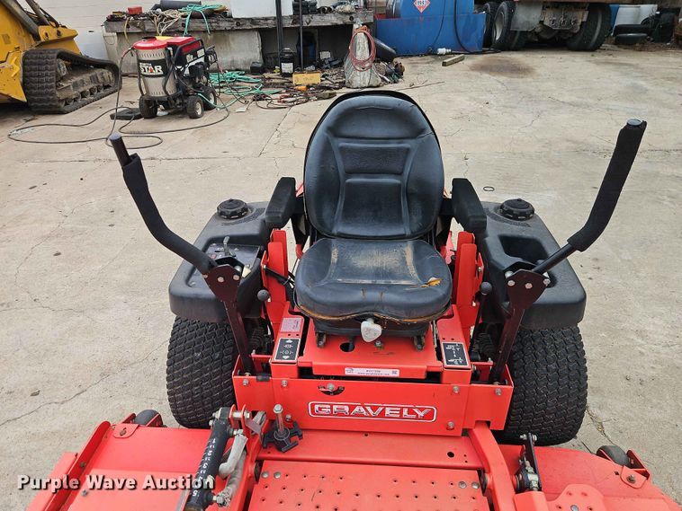 image for item EO7399 Gravely PM 260 Z ZTR lawn mower