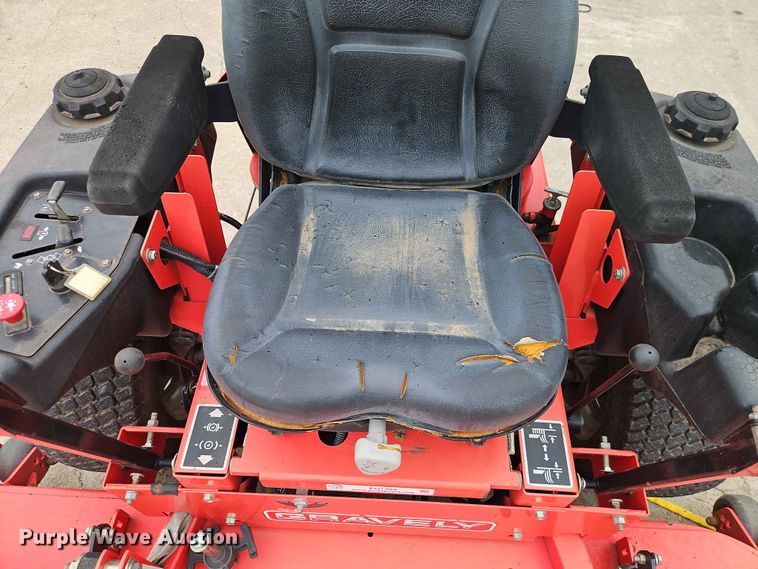 image for item EO7399 Gravely PM 260 Z ZTR lawn mower