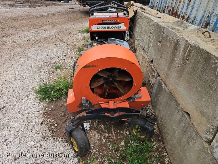 image for item EO7411 Billy Goat Z3000 blower