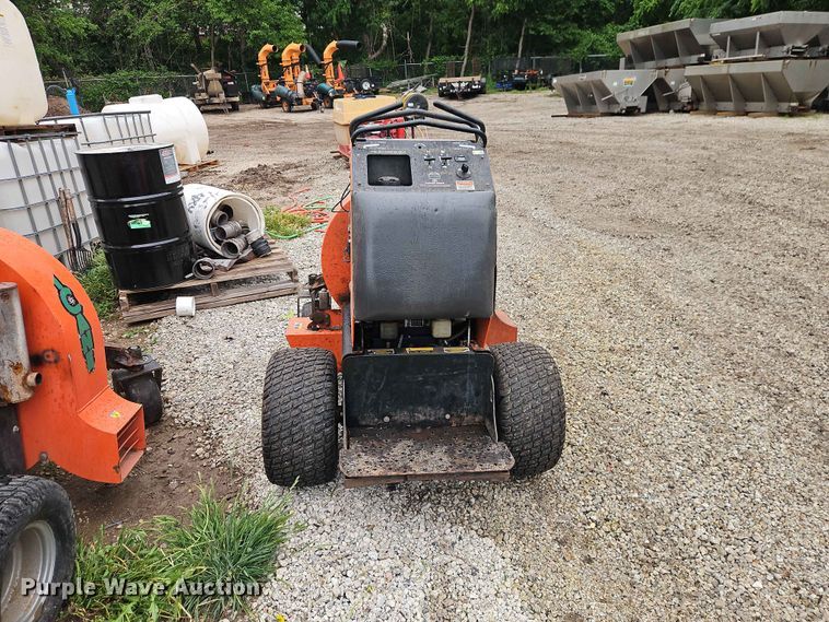 image for item EO7411 Billy Goat Z3000 blower
