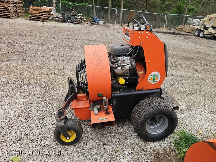 image for item EO7411 Billy Goat Z3000 blower