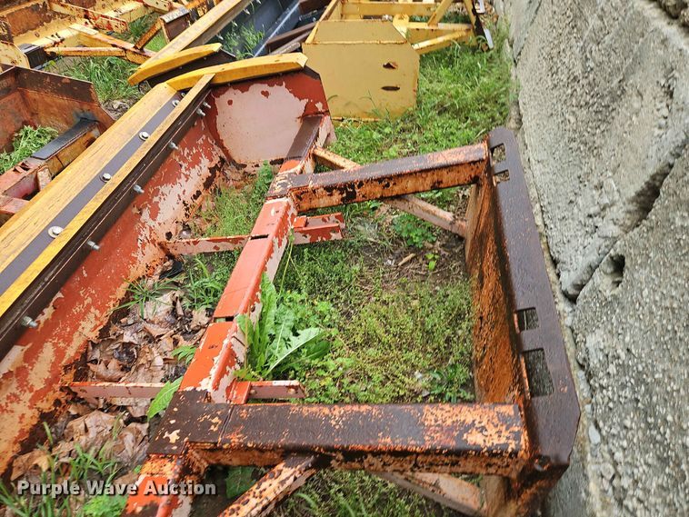 image for item EO7417 (2) skid steer box blades
