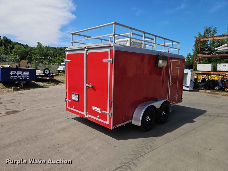 image for item EO7424 2004 Wells Cargo Road Force 7142 enclosed cargo trailer