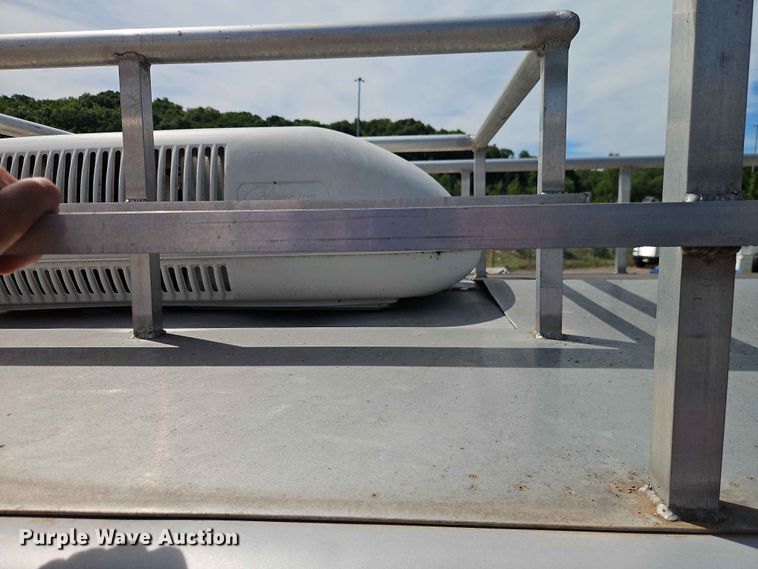 image for item EO7424 2004 Wells Cargo Road Force 7142 enclosed cargo trailer