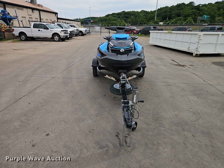 image for item EO7428 2018 Sea doo  RXT 230 personal watercraft