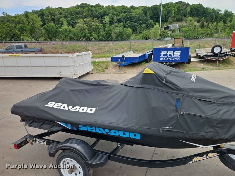 image for item EO7428 2018 Sea doo  RXT 230 personal watercraft