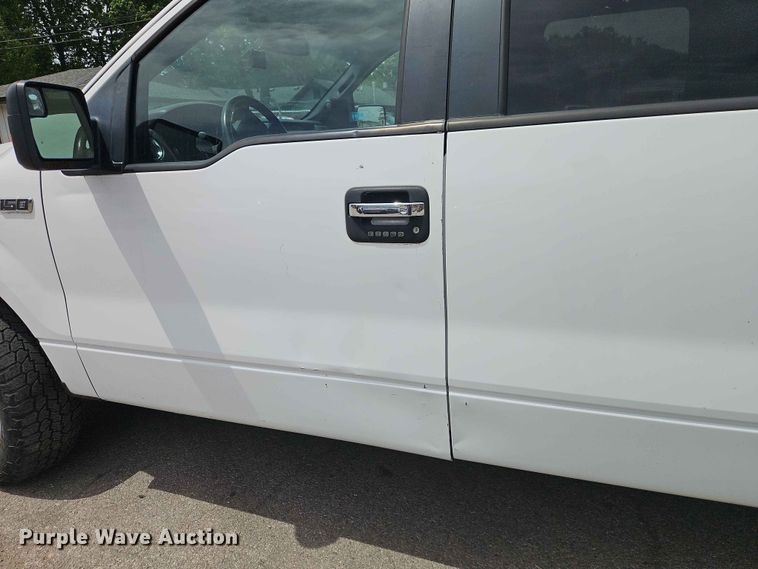 image for item EO7431 2014 Ford F150 Crew Cab pickup truck