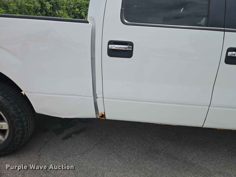 image for item EO7431 2014 Ford F150 Crew Cab pickup truck