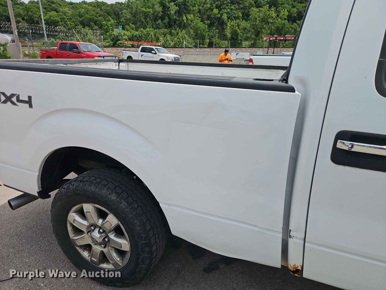 image for item EO7431 2014 Ford F150 Crew Cab pickup truck