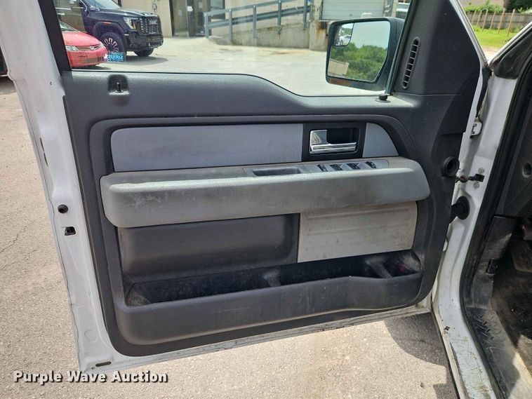 image for item EO7431 2014 Ford F150 Crew Cab pickup truck