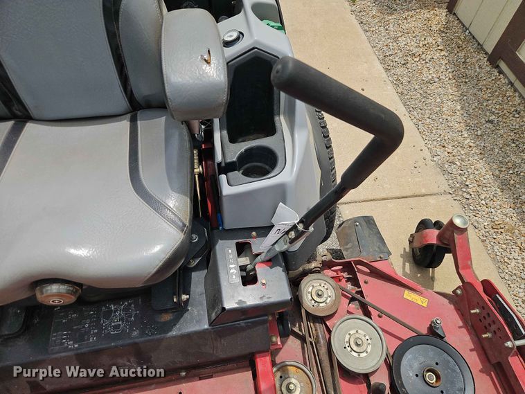 image for item EO7435 Exmark Lazer Z ZTR lawn mower