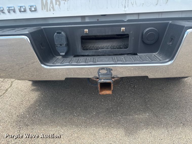 image for item ER0484 2018 Chevrolet Silverado 1500 Ext. Cab pickup truck