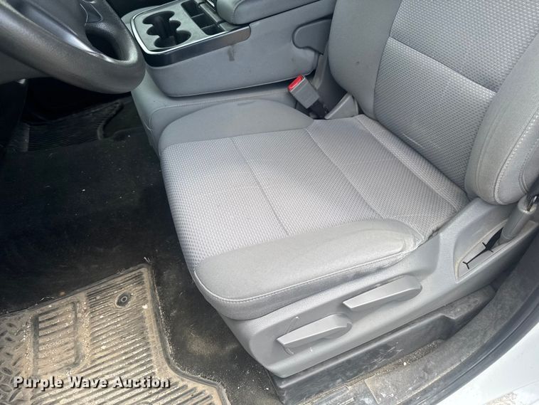 image for item ER0484 2018 Chevrolet Silverado 1500 Ext. Cab pickup truck