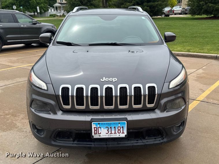 image for item ER0500 2016 Jeep Cherokee SUV