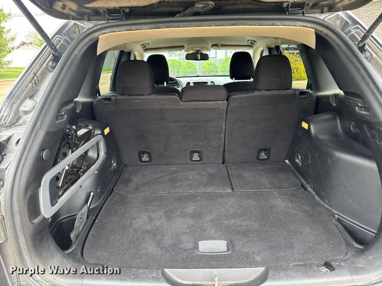 image for item ER0500 2016 Jeep Cherokee SUV