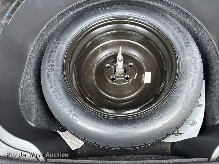 image for item ER0500 2016 Jeep Cherokee SUV