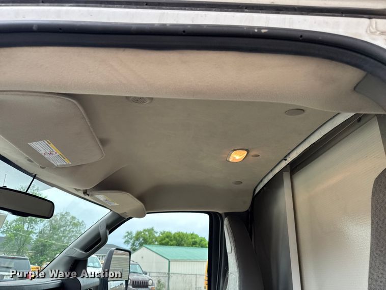image for item ER0501 2019 Chevrolet Express delivery van