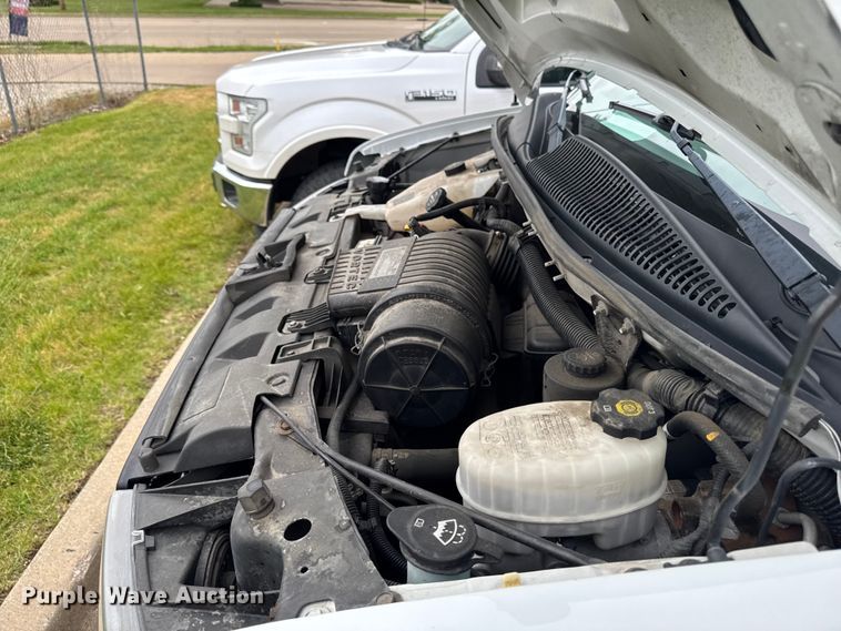 image for item ER0501 2019 Chevrolet Express delivery van
