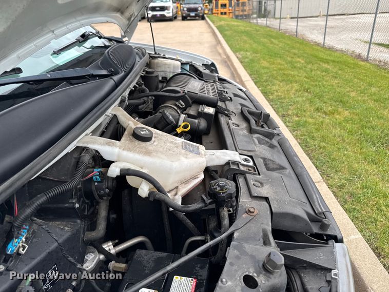 image for item ER0501 2019 Chevrolet Express delivery van