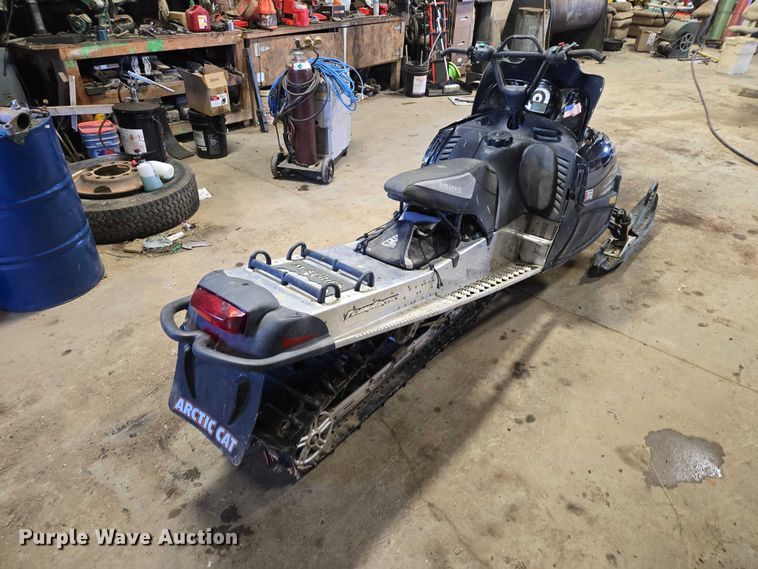 image for item ER1549 2006 Arctic Cat M7 snowmobile