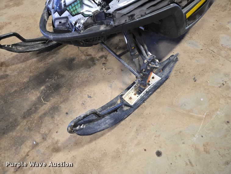 image for item ER1549 2006 Arctic Cat M7 snowmobile