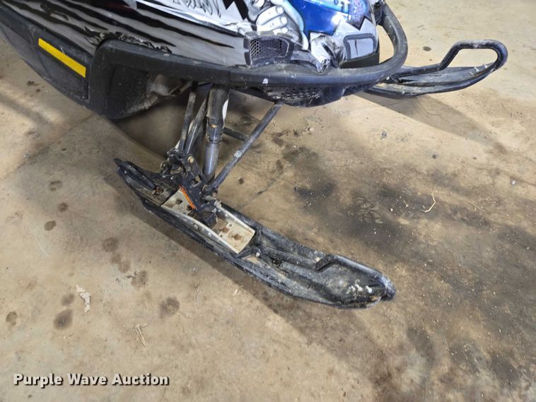 image for item ER1549 2006 Arctic Cat M7 snowmobile