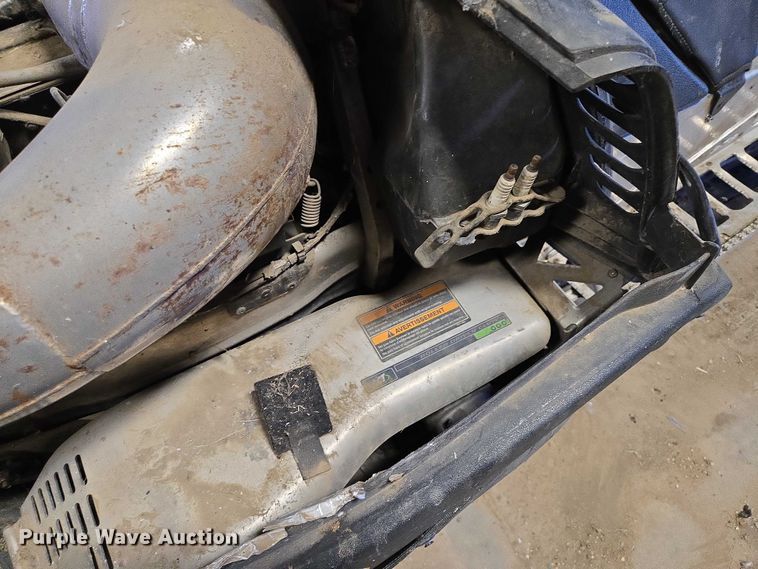 image for item ER1549 2006 Arctic Cat M7 snowmobile