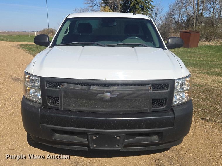 image for item ER1557 2008 Chevrolet Silverado pickup truck
