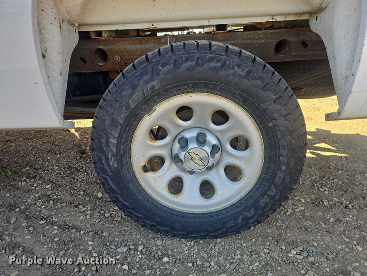image for item ER1557 2008 Chevrolet Silverado pickup truck