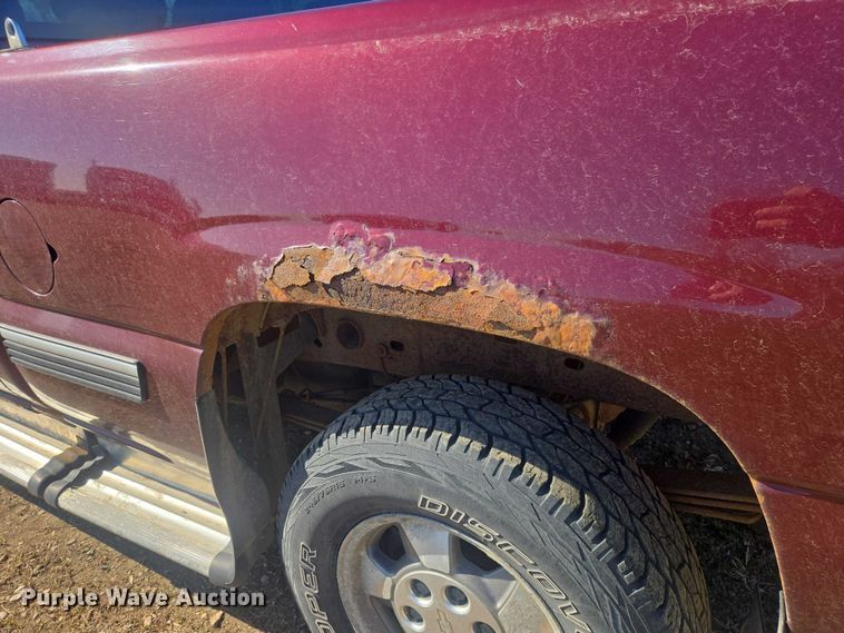 image for item ER1558 2002 Chevrolet Silverado 1500 Ext. Cab pickup truck