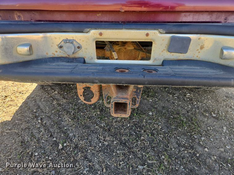 image for item ER1558 2002 Chevrolet Silverado 1500 Ext. Cab pickup truck